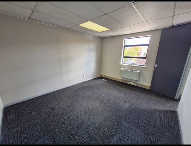 286M² OFFICE TO LET IN BARDENE